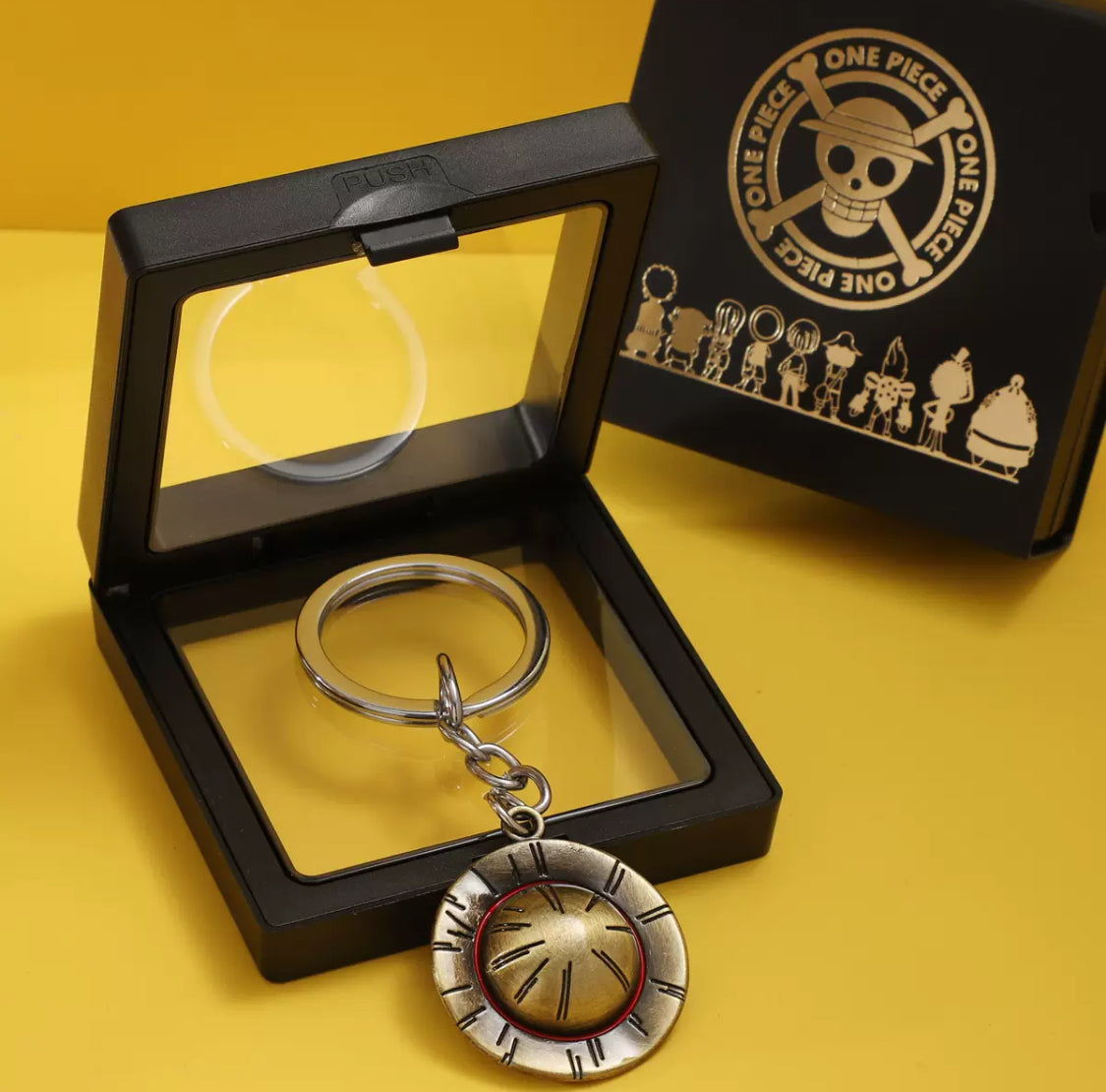 One Piece: Luffy's Straw Hat Keychain