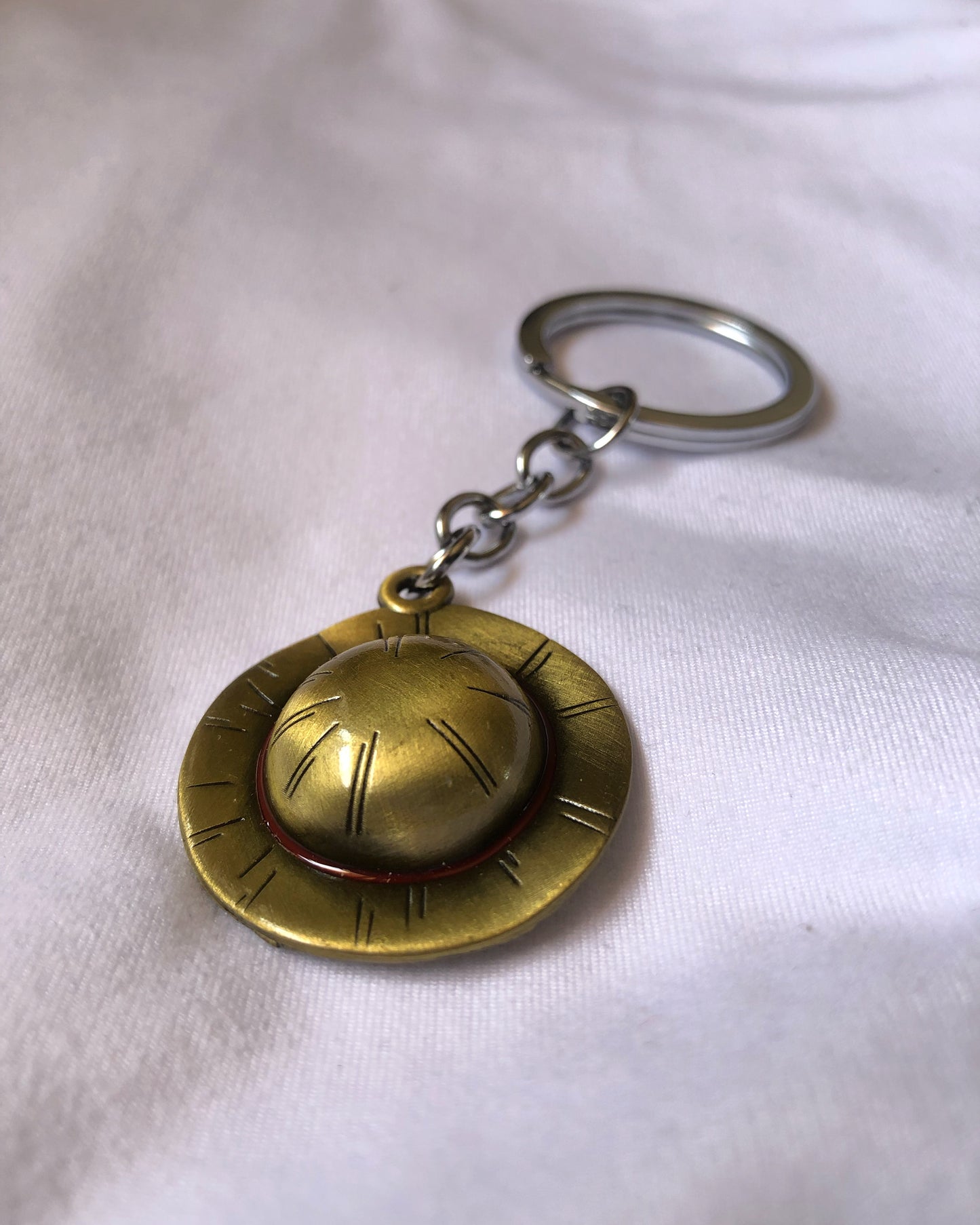 One Piece: Luffy's Straw Hat Keychain